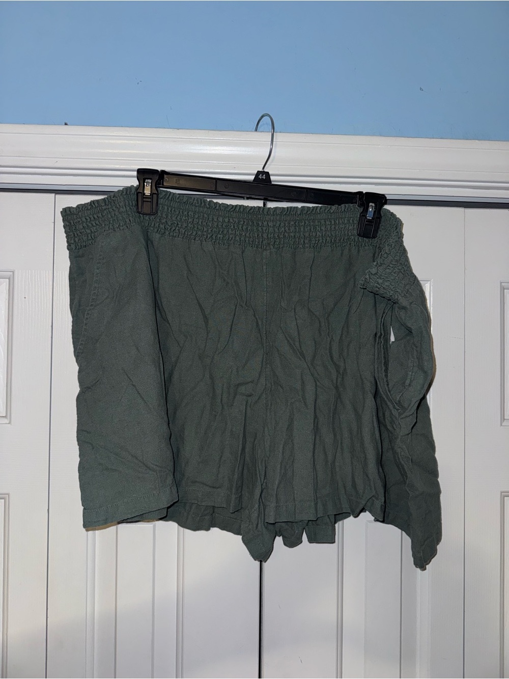 Universal Thread Olive Green Plus Size linen Smocked shorts